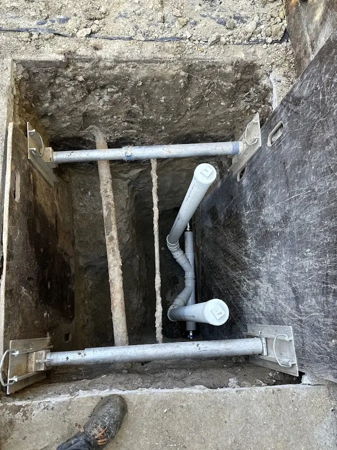 Experienced plumber completing Gas Line Repair work in Rogers